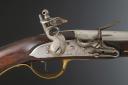 Photo 3 : PISTOLET D'ARÇON DE CAVALERIE, modèle 1763-1766, deuxième type fabrication de 1775, Manufacture de Saint Étienne, Ancienne Monarchie. 30132