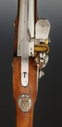 Photo 5 : REWARD RIFLE FOR ROYALIST FOOT TROOPS WHO DISTINGUISHED THEMSELVES DURING CAMPAIGNS AGAINST THE REVOLUTION, awarded to François BEAUVAIS, model 1817, Restoration period. Price: 29990.