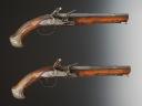 PAIRE DE PISTOLETS D'OFFICIER DES GARDES DU CORPS DE LA MAISON MILITAIRE DU ROI, Ancienne Monarchie, Règne de Louis XVI. 30081
