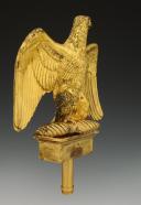 Photo 3 : AIGLE DE DRAPEAU attribuée au 13ème régiment de Chasseurs à cheval, modèle 1804, Premier Empire. 33609