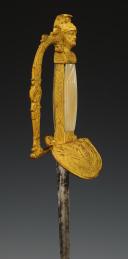 Photo 6 : ÉPÉE DE MÉRITE ET DE DISTINCTION DE L'ÉCOLE DES PAGES DONNÉE PAR LE ROI À MONSIEUR ADEMAR DE GAIN MONTAIGNAC EN 1830, second modèle du fourbisseur Loyselier (1822-1830), Restauration. 32701