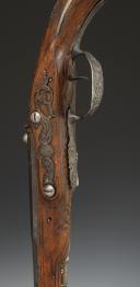 Photo 9 : PAIRE DE PISTOLETS D'OFFICIER DES GARDES DU CORPS DE LA MAISON MILITAIRE DU ROI, Ancienne Monarchie, Règne de Louis XVI. 30081
