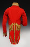 Photo 5 : HABIT DE GRANDE TENUE DE LA 1ère COMPAGNIE DES MOUSQUETAIRES DE LA MAISON MILITAIRE DU ROI (Mousquetaires Gris), modèle 1814, Première Restauration. 30035
