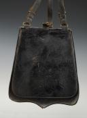 Photo 3 : SABRETACHE ET CEINTURON D'OFFICIER DE CAVALERIE LÉGÈRE, modèle 1854, Second Empire. 33775