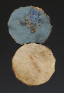 Photo 2 : PAIRE D'ORNEMENTS DE RETROUSSIS POUR HABIT DE GARDES DU CORPS DE LA MAISON MILITAIRE DU ROI, Restauration. 32848