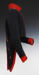 Photo 4 : OFFICER'S UNIFORM OF THE 37th INFANTRY REGIMENT, model 1822, Restoration period. 29331.