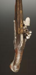 Photo 4 : PISTOLET D'ARÇON DE LUXE, Ancienne Monarchie règne de Louis XV, vers 1740-1760. 34647