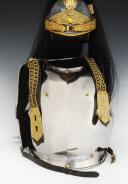 Photo 3 : CASQUE ET CUIRASSE D'OFFICIER DE CUIRASSIERS, modèle 1872 modifié 1874, Troisième République. 30056