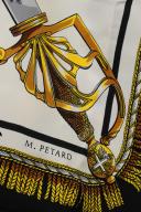 Photo 4 : Art Editions LR scarf, "Sabers and Swords of Cavalry Ancient Regime", 20th century, October 1971. 30420.