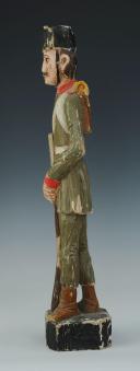 Photo 5 : SOLDAT DE L'INFANTERIE AUTRICHIENNE : figurine en bois polychromé, XIXème siècle.