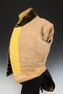 Photo 11 : HABIT VESTE DU SOUS-LIEUTENANT EDMOND DU PLESSIS D'ARGENTRÉ, DU 5ème RÉGIMENT DE CHASSEURS À CHEVAL, 1829, Restauration. 30168