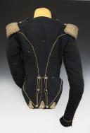 Photo 5 : HABIT VESTE DU SOUS-LIEUTENANT EDMOND DU PLESSIS D'ARGENTRÉ, DU 5ème RÉGIMENT DE CHASSEURS À CHEVAL, 1829, Restauration. 30168