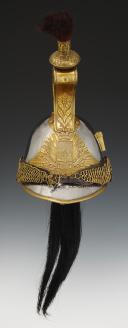 Photo 2 : CASQUE DE LA GARDE DE PARIS, modèle 1860 modifié le 13 août 1872, Troisième République. 27812-1