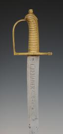 Photo 5 : SABRE D'INFANTERIE D'UN RÉGIMENT DE GRENADIERS À PIED, dit briquet, modèle 1776, Révolution. 29294