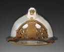 Photo 1 : CASQUE DE SAPEURS-POMPIERS DE LA COMMUNE DE SCHILTIGHEIM, modèle du 5 octobre 1933, Cinquième République. 24481