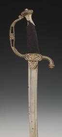 Photo 6 : REPRODUCTION D'UN SABRE D'OFFICIER DE CAVALERIE LÉGÈRE Premier Empire, XXème siècle. 30064