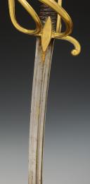 Photo 6 : SABRE D'OFFICIER DE CAVALERIE LÉGÈRE, Premier Empire. 33532