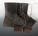 Photo 2 : PAIR OF LEATHER INFANTRY GAITERS, Second Empire - Early Third Republic. 33008R