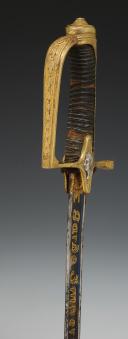 Photo 9 : OFFICER'S SABER OF THE FOOT GRENADIERS OF THE IMPERIAL GUARD, First Empire, 1804-1814. 32555-1