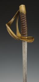 Photo 8 : SABRE DE CUIRASSIERS, modèle an XI, provenant du champ de bataille de Waterloo, Premier Empire. 33947