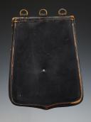 Photo 2 : REPRODUCTION D'UNE SABRETACHE D'OFFICIER DE CAVALERIE LÉGÈRE SECOND EMPIRE, Fabrication XXème siècle. 33970