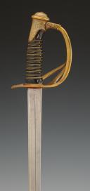 Photo 5 : SABRE D'OFFICIER DE CAVALERIE LÉGÈRE, modèle 1883, Troisième République. 29506