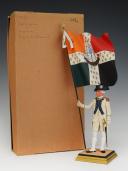 Photo 2 : GEORGES FOUILLÉ, peintre de la Marine (1909-1994) : PORTE-DRAPEAU D'INFANTERIE AU RÉGLEMENT DE 1780 DU RÉGIMENT DE ROYAL DES VAISSEAUX, XXème siècle. 33369