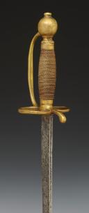 Photo 9 : SABRE DE GRENADIERS DES GARDES FRANÇAISES DE LA MAISON DU ROI, type Ancienne Monarchie, vers 1735-1745. 33528