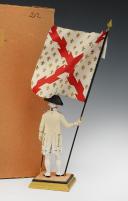 Photo 3 : GEORGES FOUILLÉ, peintre de la Marine (1909-1994) : PORTE-DRAPEAU D'INFANTERIE AU RÉGLEMENT DE 1780 DU RÉGIMENT DE BOURGOGNE, XXème siècle. 33370