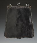 Photo 2 : REPRODUCTION D'UNE SABRETACHE DE STYLE CAVALERIE PRUSSIENNE, Allemagne, Fabrication XXème siècle. 33977
