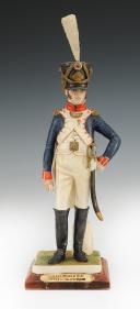 Photo 1 : BERNARD BELLUC, Officier d'Infanterie Premier Empire, XXème siècle : Figurine en porcelaine. 28445