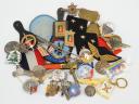 LOT OF MILITARY BADGES AND PATCHES, Fourth and Fifth Republics. 26416-13