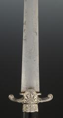 Photo 6 : DAGUE DE CHASSE À GARNITURES D'ARGENT, Ancienne Monarchie, deuxième moitié du XVIIIème siècle. 32744