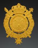 PLAQUE DE CALOTTE DE BONNET À POILS D'OFFICIER D'ARTILLERIE À PIED DE LA GARDE ROYALE, Restauration (1816-1830). 28837