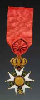 Photo 2 : OFFICER'S CROSS OF THE LEGION OF HONOUR, model 1854, Second Empire. 28005