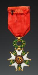 Photo 2 : OFFICER'S CROSS OF THE LEGION OF HONOR, 1871-1946, Third Republic. 28007