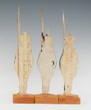 Photo 2 : TIRAILLEURS DE LA JEUNE GARDE IMPÉRIALE PREMIER EMPIRE : SOLDATS DE STRASBOURG FIGURINE DE CARTE EN CARTON gouaché par la famille WURTZ, deuxième tiers du XIXème siècle, vers 1815-1848. 31156-9