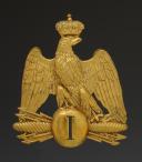 PLAQUE DE SHAKO TROUPE DU 1er RÉGIMENT D'INFANTERIE, modèle 1860, Second Empire. 33845