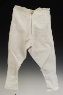 Photo 4 : BREECHCLOTH WITH PLEATS, Second half of the 19th century. 32951