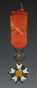 Photo 3 : KNIGHT'S CROSS OF THE ORDER OF THE LEGION OF HONOR, Half-size and miniature, Second Restoration period. 29868.