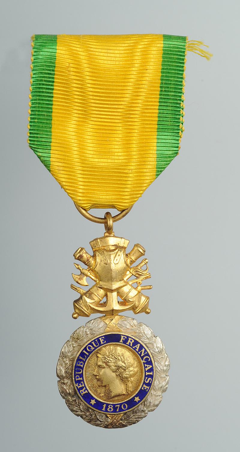 2x ruban médaille rouge / jaune / vert 25 m sur rouleau 10 mm - ruban  médaille