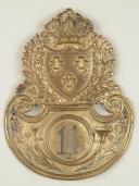 Photo 1 : Shako plate of an officer of the 11th Light Infantry Battalion, model 1821. Restoration.