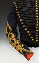 Photo 3 : DOLMAN DE CHEF D'ESCADRON DU 6ème RÉGIMENT DE HUSSARDS, modèle 1852, Second Empire. 33767