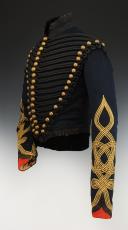 Photo 5 : DOLMAN DE CHEF D'ESCADRON DU 6ème RÉGIMENT DE HUSSARDS, modèle 1852, Second Empire. 33767