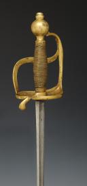 Photo 5 : SABRE DE CAVALERIE OU DE MARÉCHAUSSÉE, modèle de 1750, Ancienne Monarchie, règne de Louis XV et de Louis XVI, 1750 à 1767. 34584
