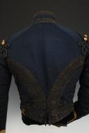 Photo 6 : DOLMAN DE CHEF D'ESCADRON DU 6ème RÉGIMENT DE HUSSARDS, modèle 1852, Second Empire. 33767