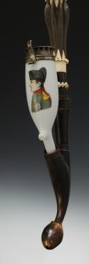 Photo 2 : PORCELAIN PIPE WITH THE PROFILE OF NAPOLEON I, 19th century. 27225