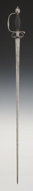 Photo 2 : ÉPÉE DE SERGENT D'INFANTERIE, règne de Louis XV, Ancienne Monarchie, vers 1750-1767. 29285