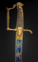Photo 2 : Infantry Reward Saber, known as the "Saber of the 400 Braves", awarded to the gendarme Guillaume Pinelle, Directoire COLLECTION PHILIPPE MISSILLIER, to be auctioned at Étude Giquello, Drouot - rooms 5-6, on March 6th & 7th, 2025.