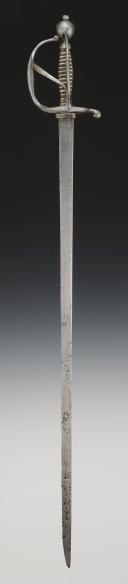 Photo 2 : SABRE D'OFFICIER DE DRAGONS, modèle de 1767, Ancienne Monarchie, règne de Louis XV et Louis XVI, 1767 à 1783 34586